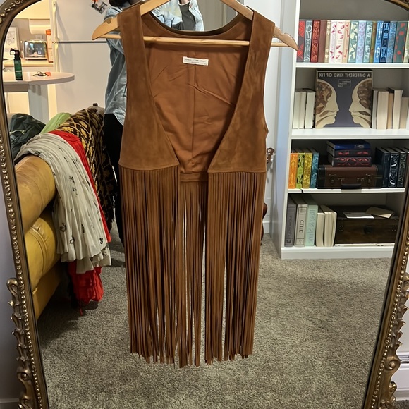 Spell and the Gypsy Suede Joni Vest ✨Host Pick✨ - Picture 2 of 7